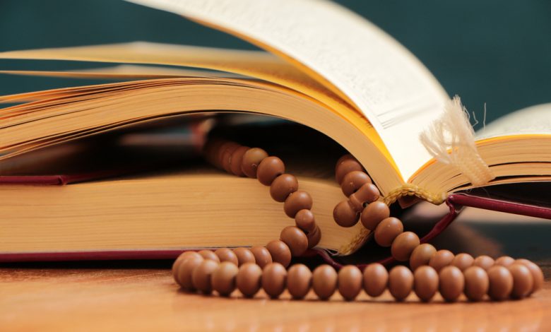 prayer-beads