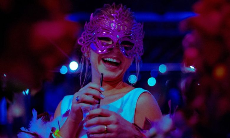 masquerade-ball-eye-mask