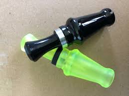 From J.J. Lares, the Magnum Hen Duck Call